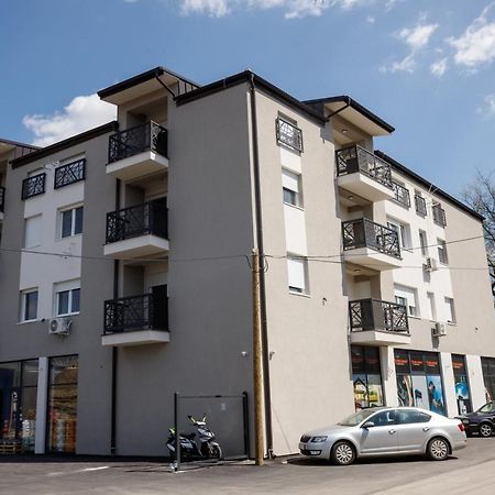 Ferienwohnung Apartman Miluro Subotica Exterior foto